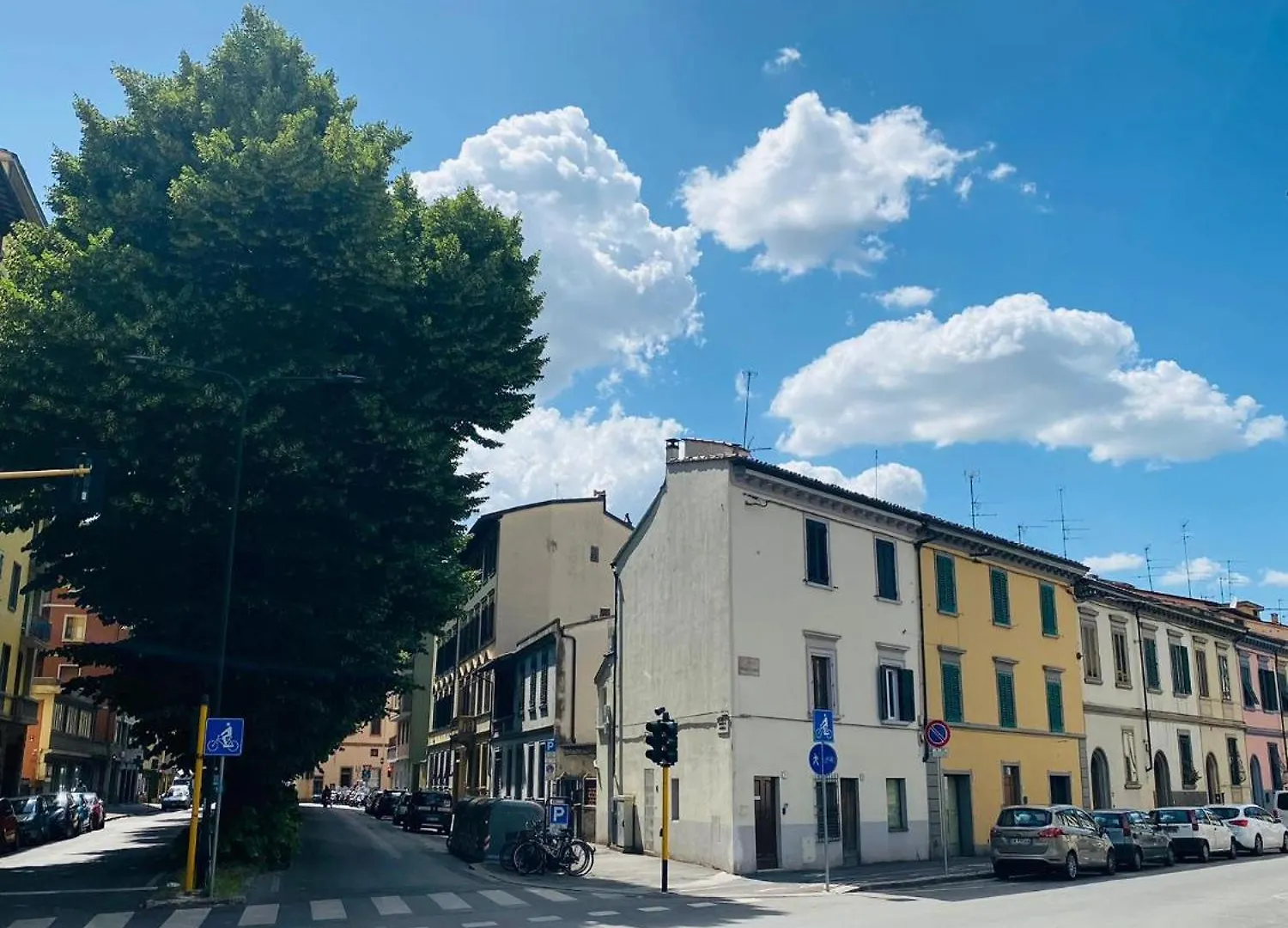All'Angolo Toselli Apt Florence 0*,